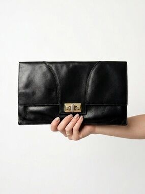 Vintage 80s Mimo Sacs Black Leather Minimalist Turn-Lock Envelope Clutch